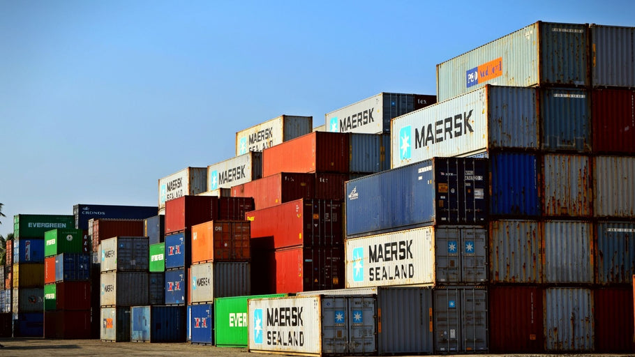 What is a demurrage charge in container shipping?